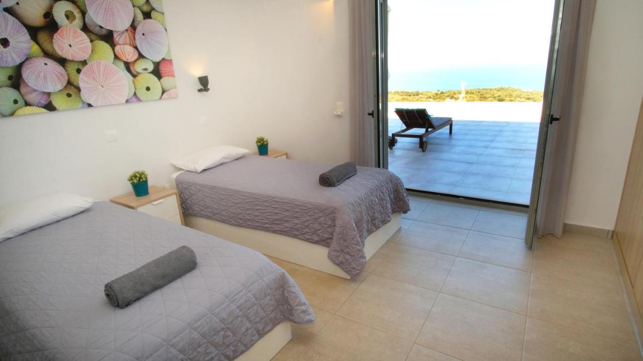 Eva Villas West With Infinity Pool & And Panoramic Sea View เยรานี ภายนอก รูปภาพ