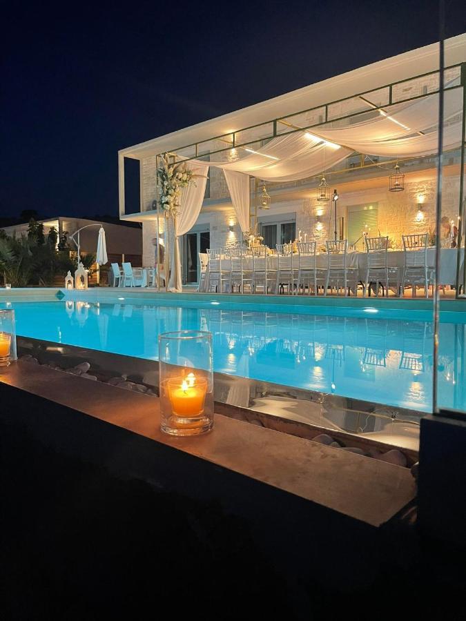 Eva Villas West With Infinity Pool & And Panoramic Sea View เยรานี ภายนอก รูปภาพ